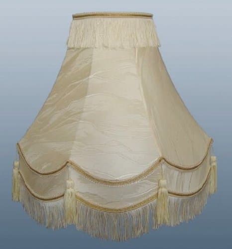 12" CREAM/IVORY ICEBERG DOUBLE SCALLOP TASSEL LAMPSHADE