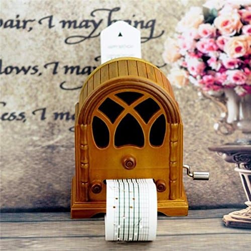 DIY Hand-cranked Music Box Simulation of Radio With Hole Puncher And Paper