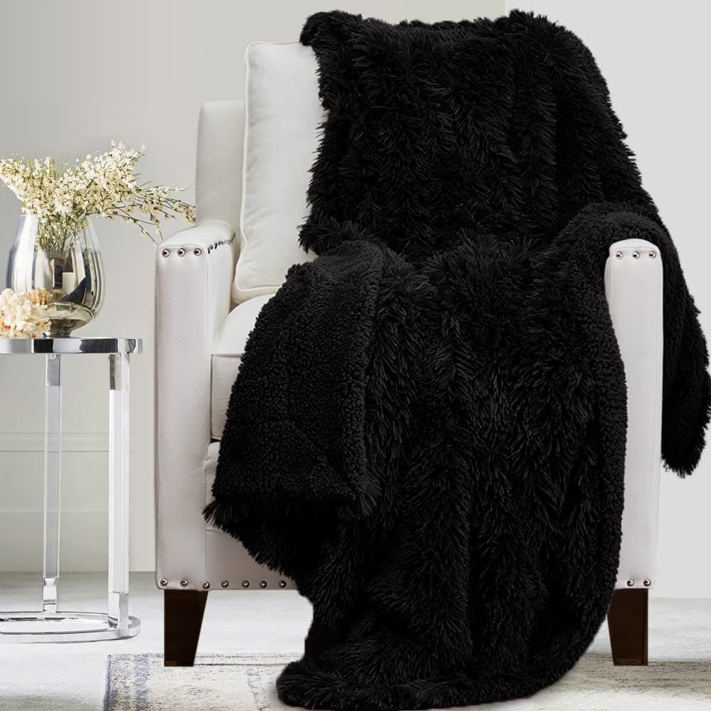 The Connecticut Home Company Throw Blanket, Soft Plush Reversible Shag and Sherpa, Warm Thick Throws for Bed, Comfy Washable Bedding Accent Blankets for Sofa Couch Chair, 65x50, Black