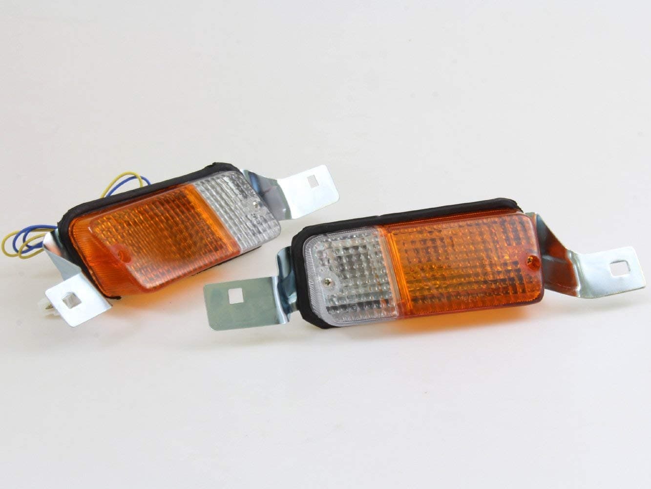 Front Parking Signal Lights Lamps New Pair Fits TOYOTA COROLLA KE30 KE35 TE37 TE31 1974-1980
