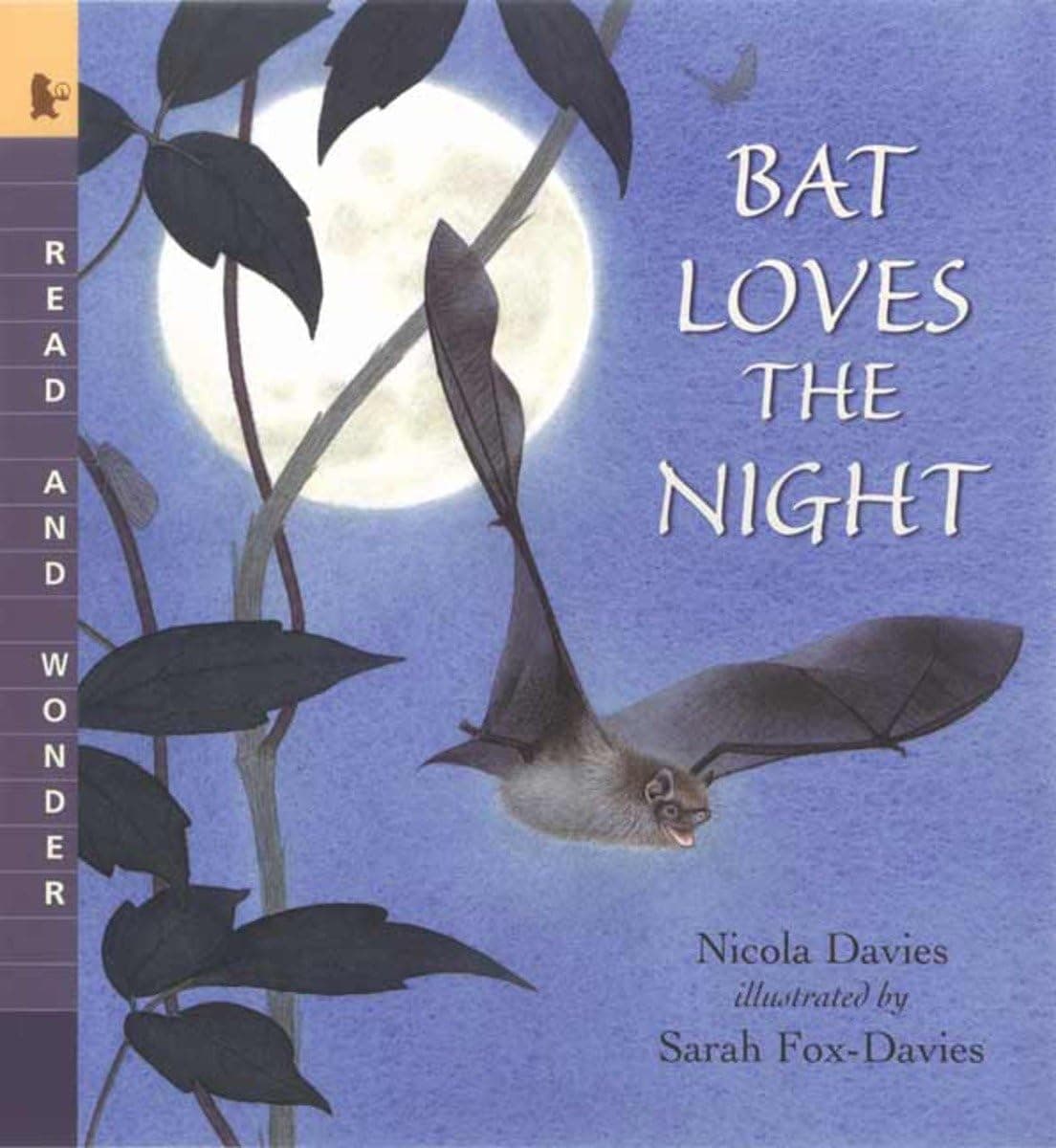 Bat Loves the Night: Read and Wonder Paperback – Picture Book, August 19, 2004