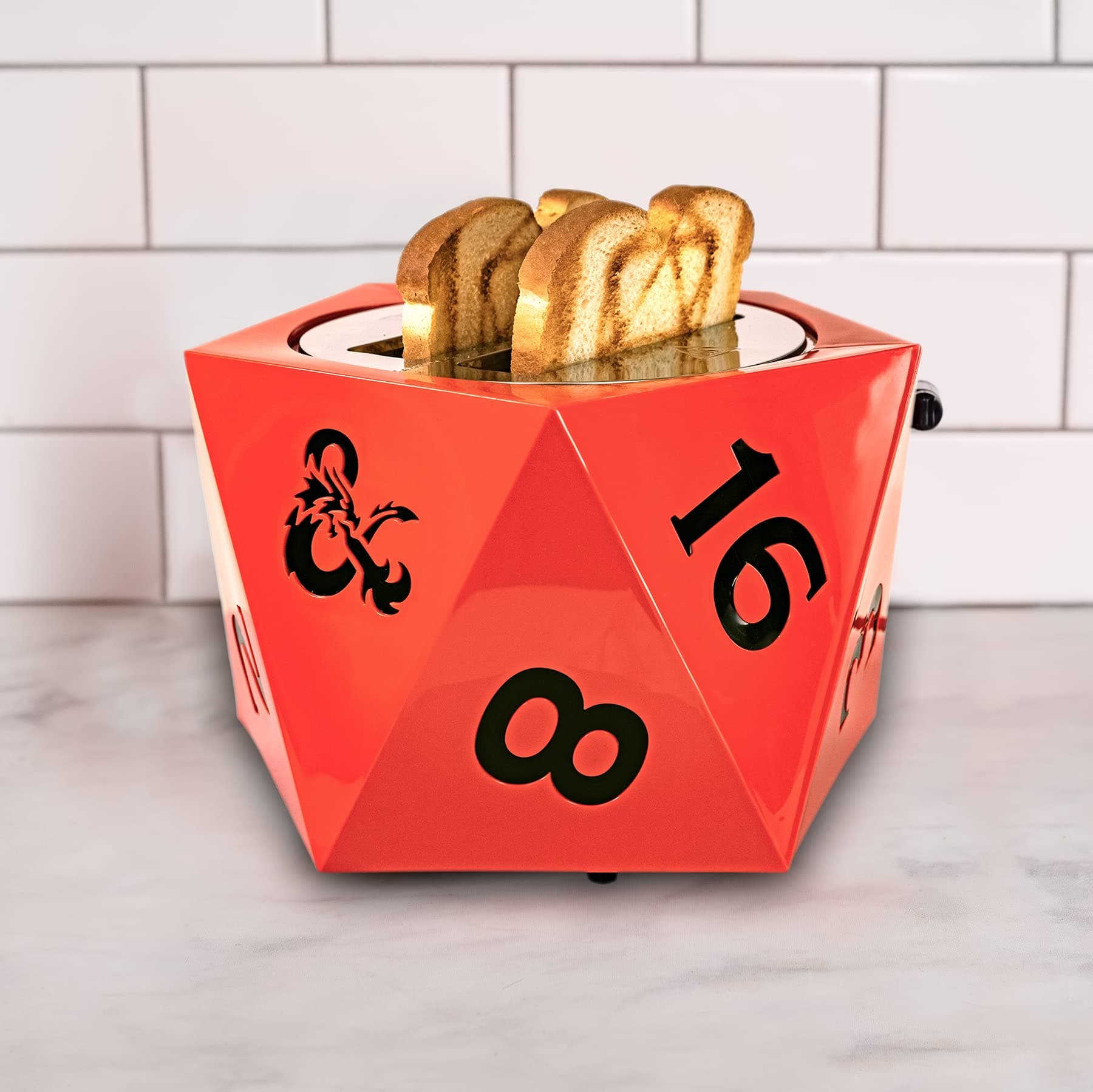 Uncanny Brands Dungeons & Dragons Halo Toaster - Toasts D and D Logo on Your Bread