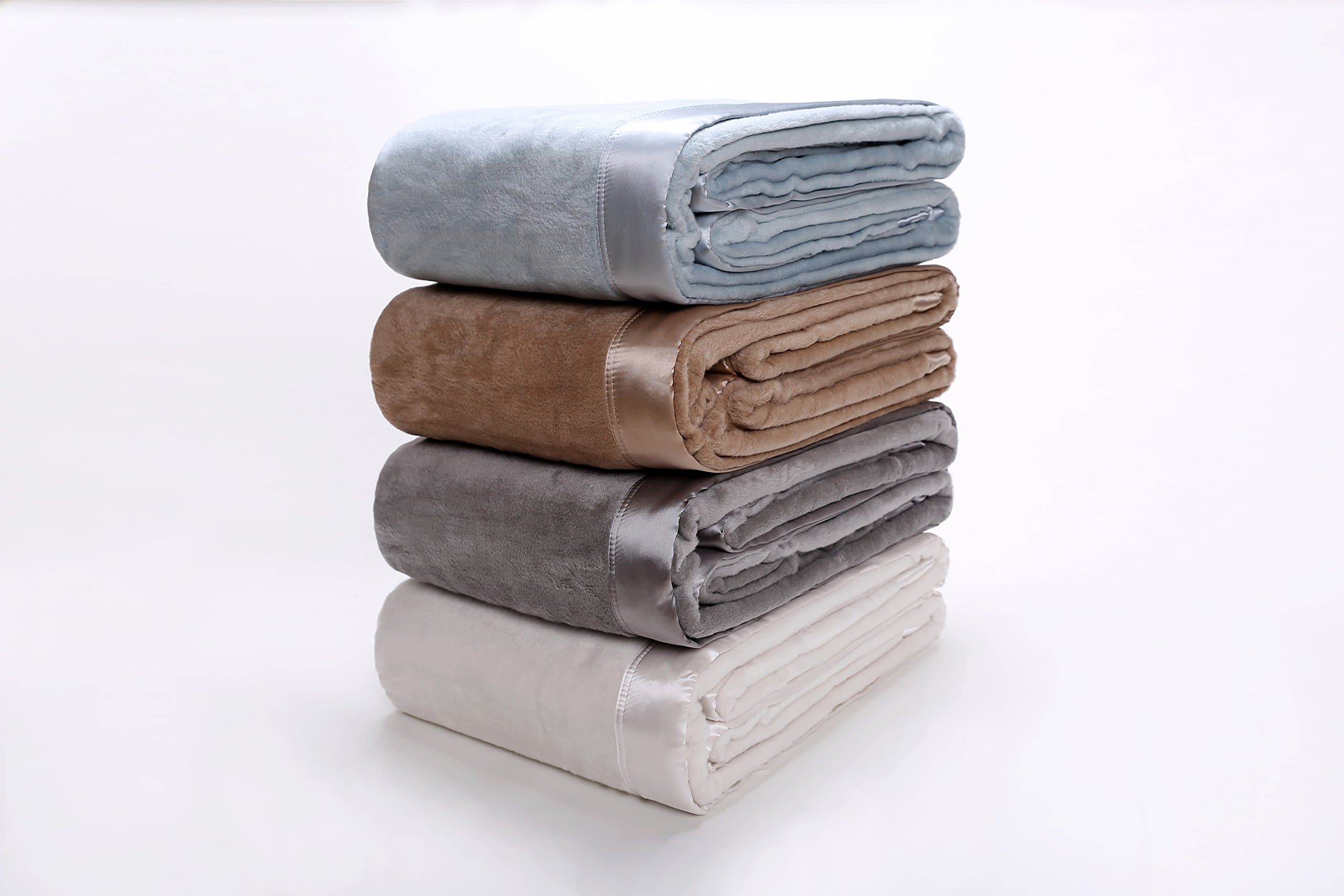 SOHO LifeStyle Renaissance Luxury Silk Blanket with Silk Sateen Fabric Border, Full/Queen, White