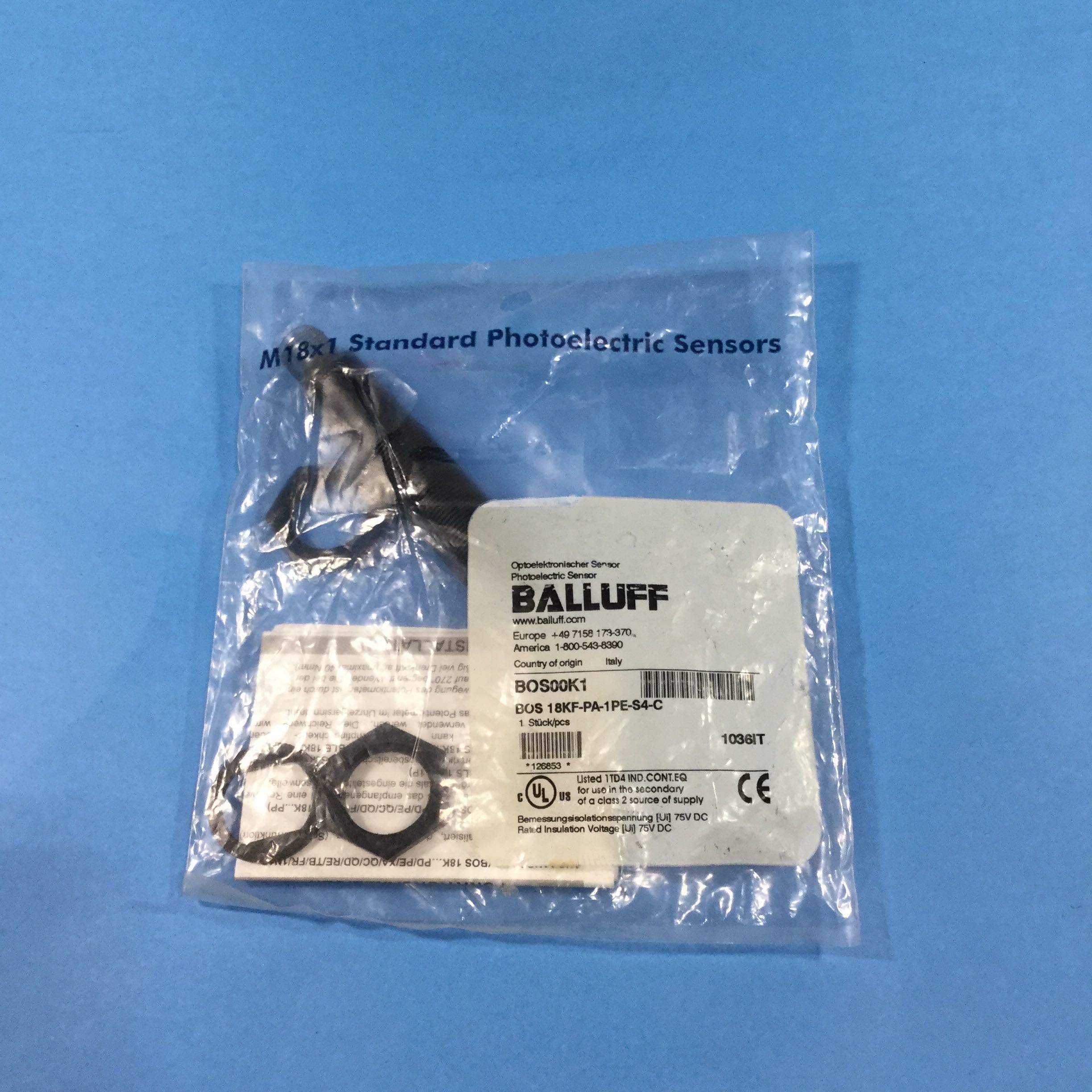 BOS00K1, Sensor, Photoelectric Diffuse, M18, Infrared, 700mm, PNP, LO/DO, M12