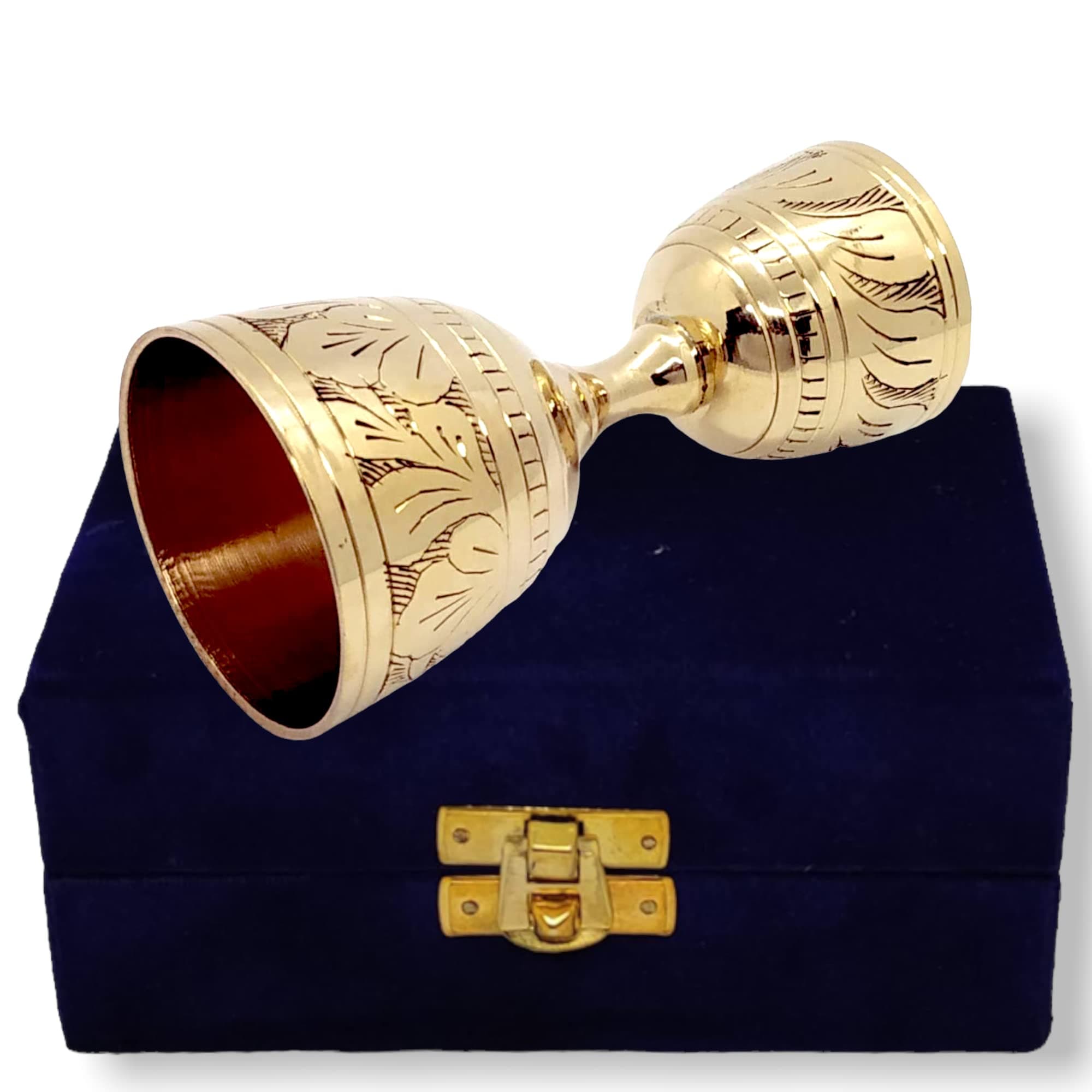 EPNS, Brass Engraved Peg Measure Cup with Decorative Box, 30 ml / 60 ml, Golden