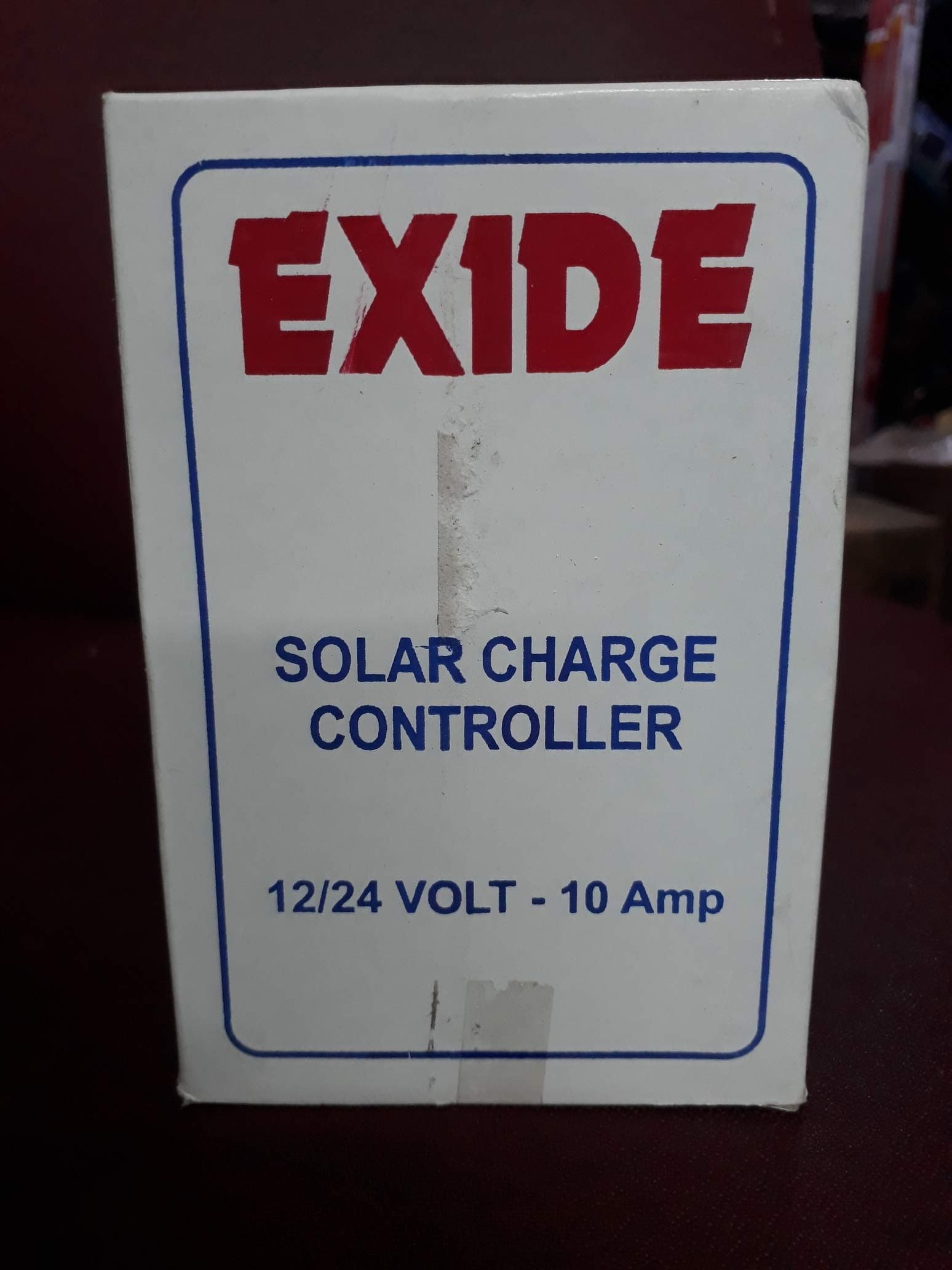 EXIDE 10 Amp 12/24 Volt Solar Charge Controller