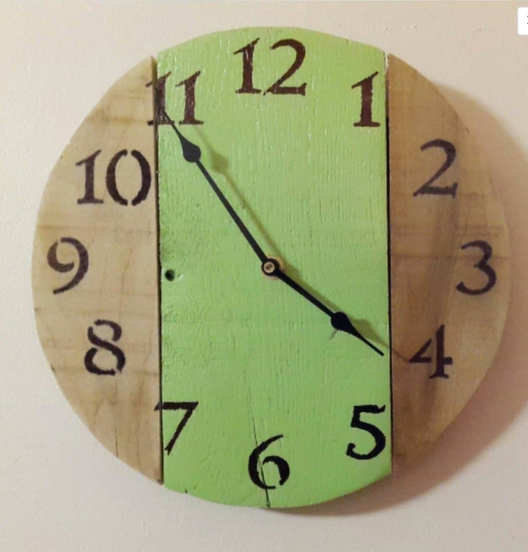 10.5" Rustic Green Pallet Wood Wall Clock, reclaimed pallet wood, beach house decor, repurposed wood clock, woodworking, country home decor